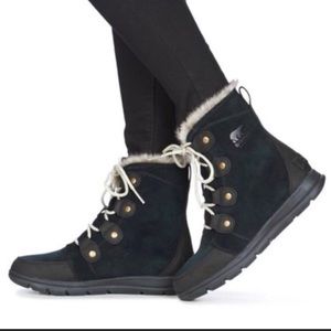 Sorel Explorer Joan Boot Black - Sz 10